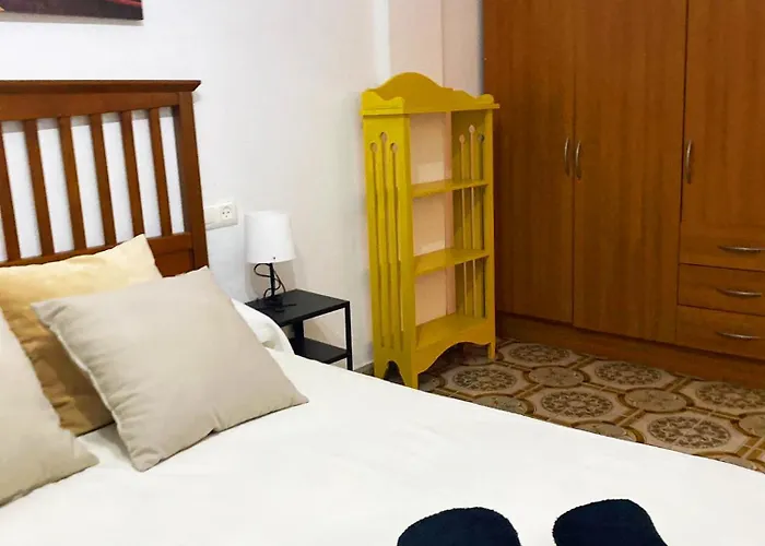 Valencia Well Located Shared Apartment